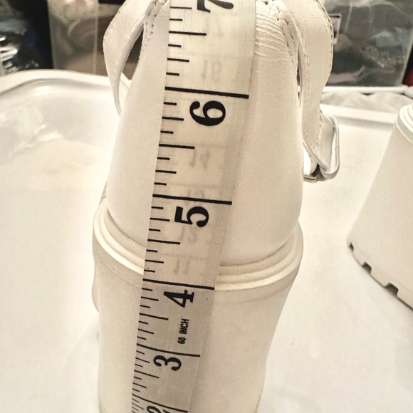 Windsor smith - Picture 3 of 17